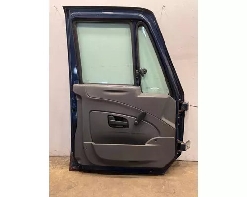 INTERNATIONAL Durastar Door Assembly, Front