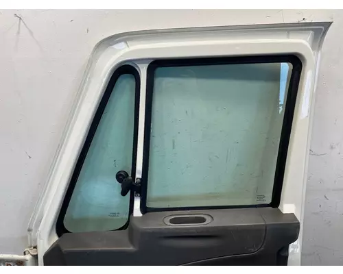 INTERNATIONAL Durastar Door Assembly, Front