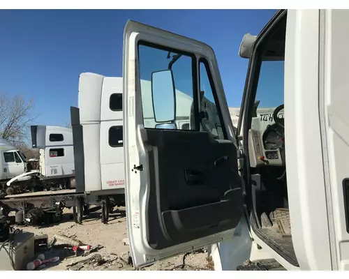 INTERNATIONAL Durastar Door Assembly, Front