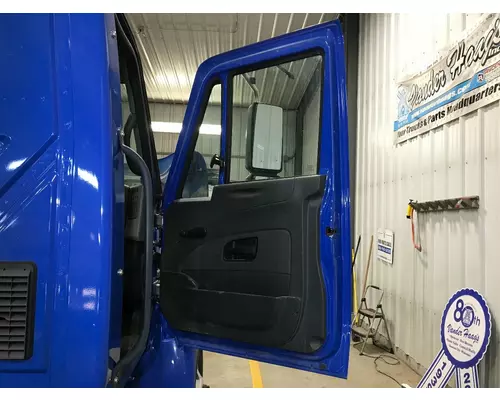 INTERNATIONAL Durastar Door Assembly, Front