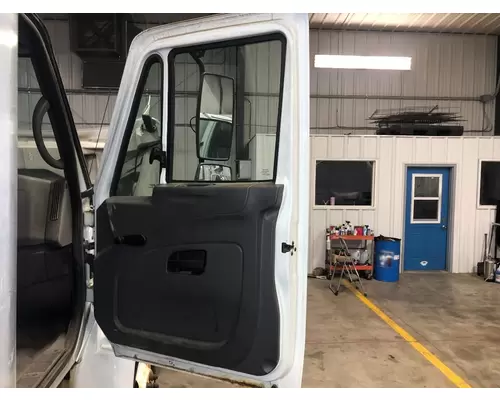 INTERNATIONAL Durastar Door Assembly, Front