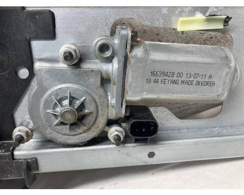 INTERNATIONAL Durastar Door Assembly, Front