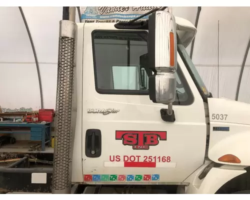 INTERNATIONAL Durastar Door Assembly, Front