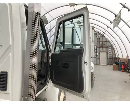 INTERNATIONAL Durastar Door Assembly, Front