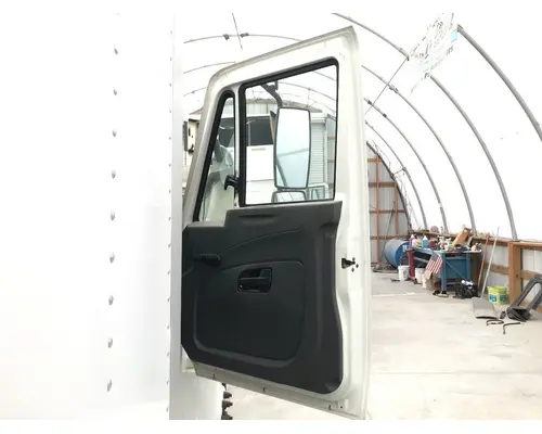 INTERNATIONAL Durastar Door Assembly, Front