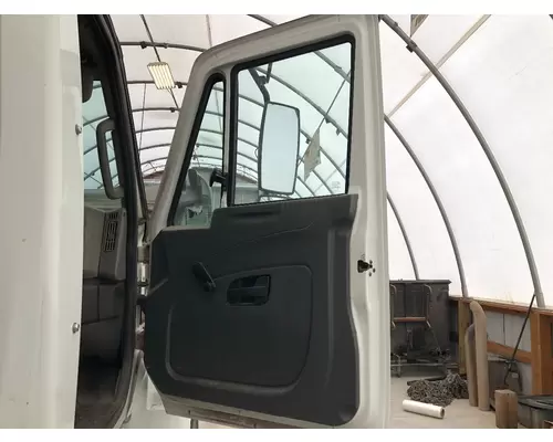 INTERNATIONAL Durastar Door Assembly, Front