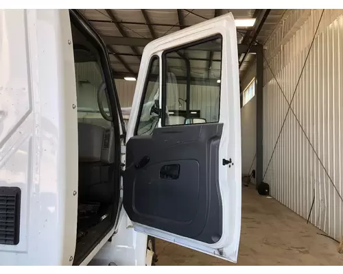 INTERNATIONAL Durastar Door Assembly, Front