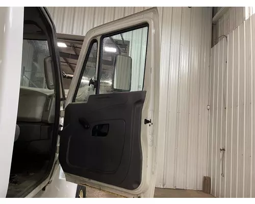 INTERNATIONAL Durastar Door Assembly, Front