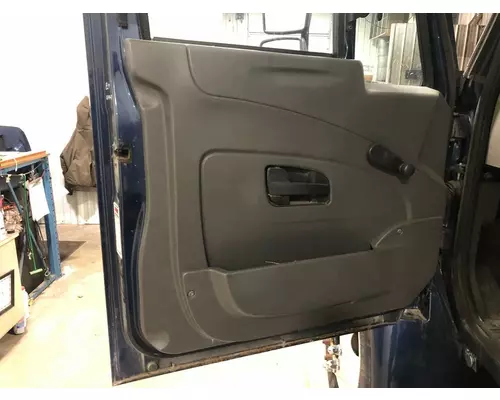 INTERNATIONAL Durastar Door Assembly, Front