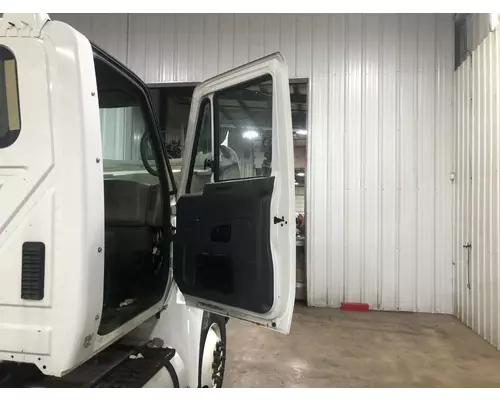 INTERNATIONAL Durastar Door Assembly, Front