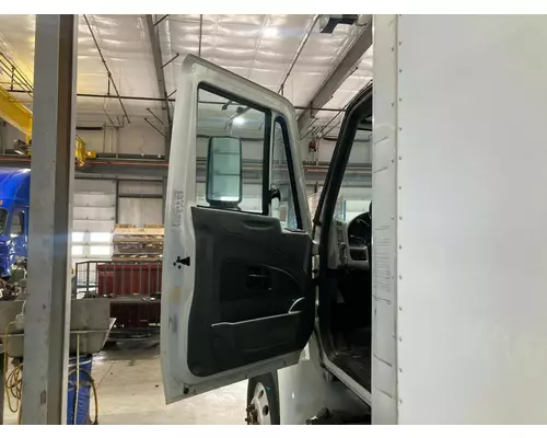 INTERNATIONAL Durastar Door Assembly, Front