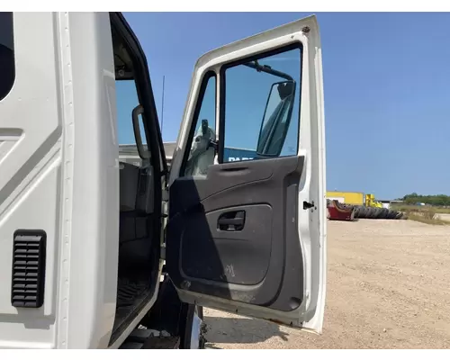 INTERNATIONAL Durastar Door Assembly, Front