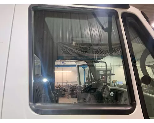 INTERNATIONAL Durastar Door Glass, Front