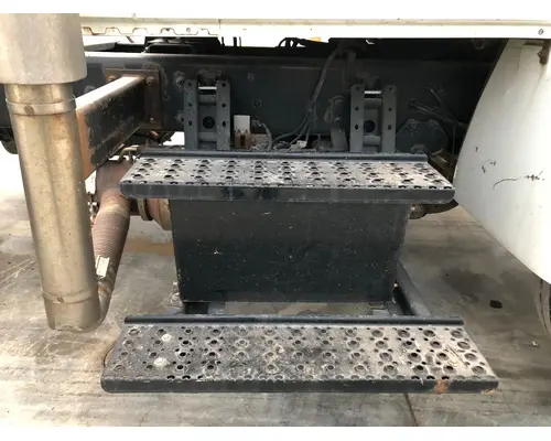 INTERNATIONAL Durastar Engine Brackets, Misc.