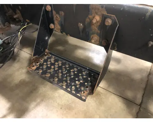 INTERNATIONAL Durastar Engine Brackets, Misc.