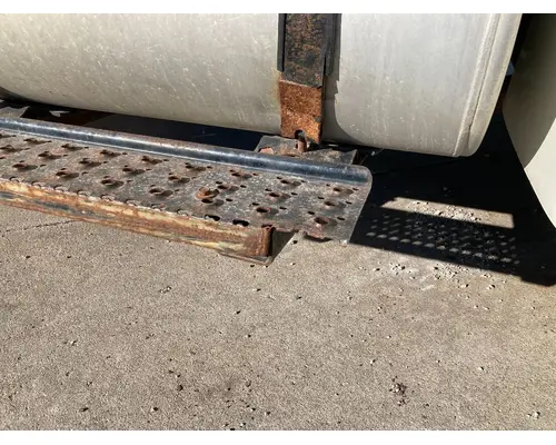 INTERNATIONAL Durastar Fuel Tank Strap