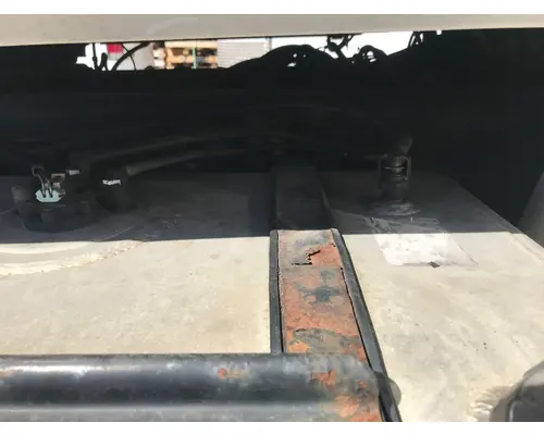 INTERNATIONAL Durastar Fuel Tank Strap