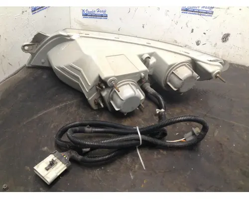 INTERNATIONAL Durastar Headlamp Assembly
