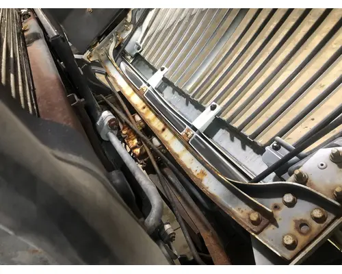 INTERNATIONAL Durastar Hood Hinge