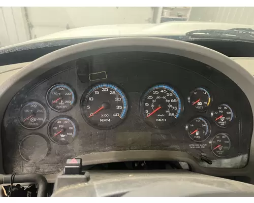 INTERNATIONAL Durastar Instrument Cluster