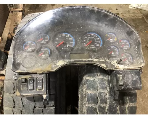 INTERNATIONAL Durastar Instrument Cluster