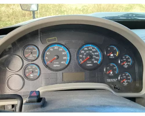 INTERNATIONAL Durastar Instrument Cluster