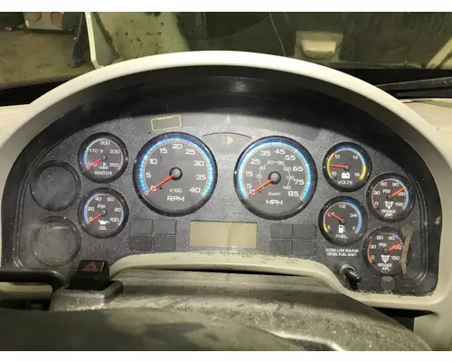 INTERNATIONAL Durastar Instrument Cluster