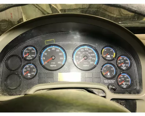INTERNATIONAL Durastar Instrument Cluster