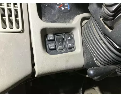 INTERNATIONAL Durastar Instrument Cluster