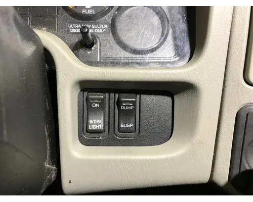 INTERNATIONAL Durastar Instrument Cluster