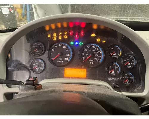 INTERNATIONAL Durastar Instrument Cluster