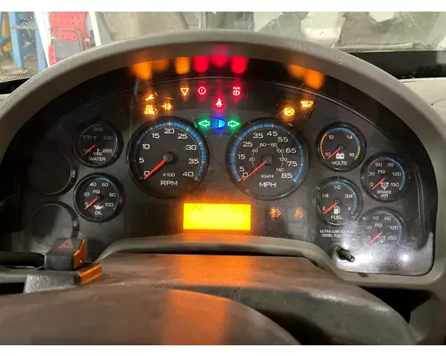 INTERNATIONAL Durastar Instrument Cluster