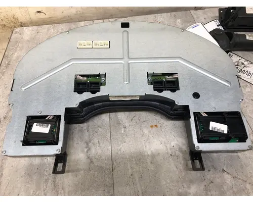 INTERNATIONAL Durastar Instrument Cluster