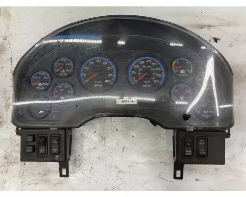 INTERNATIONAL Durastar Instrument Cluster