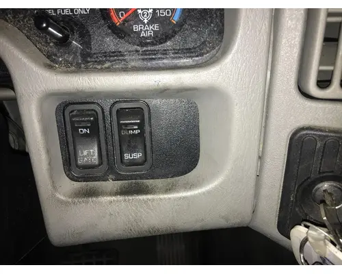 INTERNATIONAL Durastar Instrument Cluster