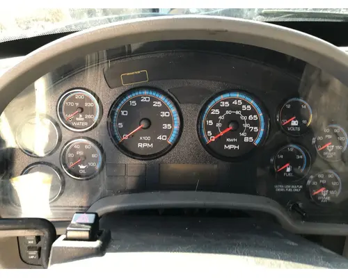 INTERNATIONAL Durastar Instrument Cluster