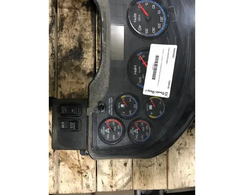 INTERNATIONAL Durastar Instrument Cluster