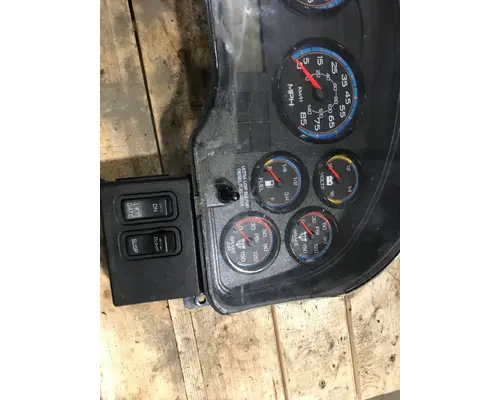 INTERNATIONAL Durastar Instrument Cluster