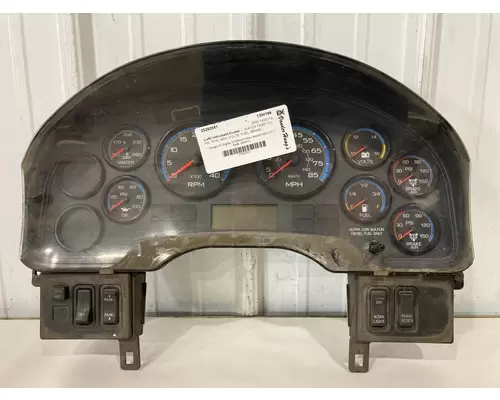 INTERNATIONAL Durastar Instrument Cluster