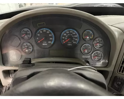 INTERNATIONAL Durastar Instrument Cluster