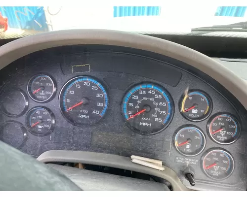 INTERNATIONAL Durastar Instrument Cluster