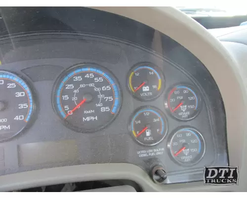 INTERNATIONAL Durastar Instrument Cluster