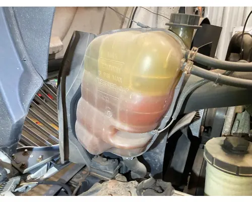 INTERNATIONAL Durastar Radiator Overflow Bottle  Surge Tank