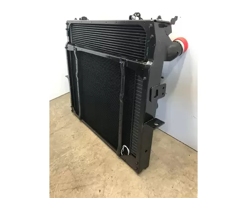 INTERNATIONAL Durastar Radiator