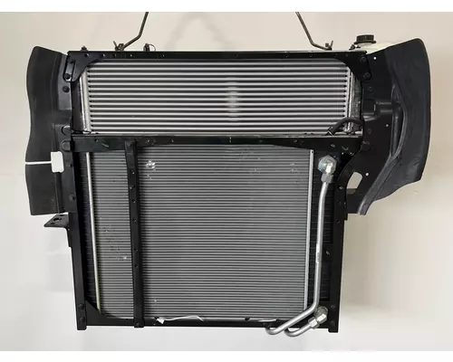 INTERNATIONAL Durastar Radiator