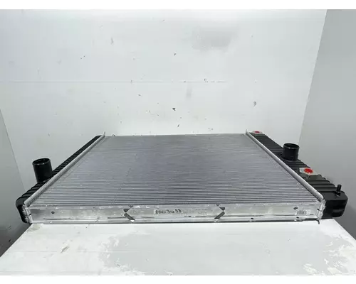 INTERNATIONAL Durastar Radiator