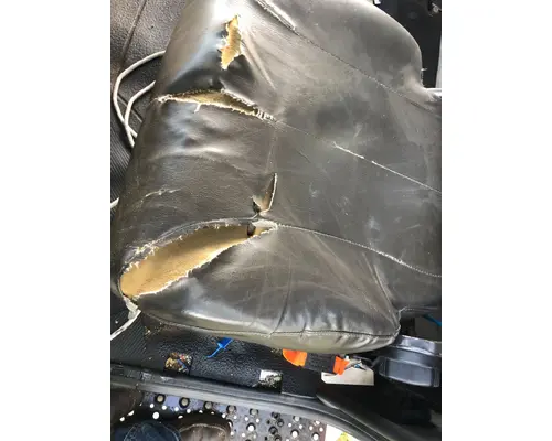 INTERNATIONAL Durastar Seat (non-Suspension)