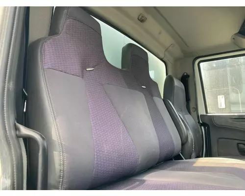 INTERNATIONAL Durastar Seat (non-Suspension)