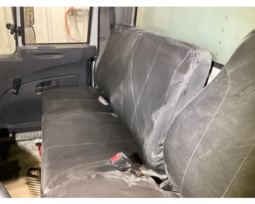 INTERNATIONAL Durastar Seat (non-Suspension)
