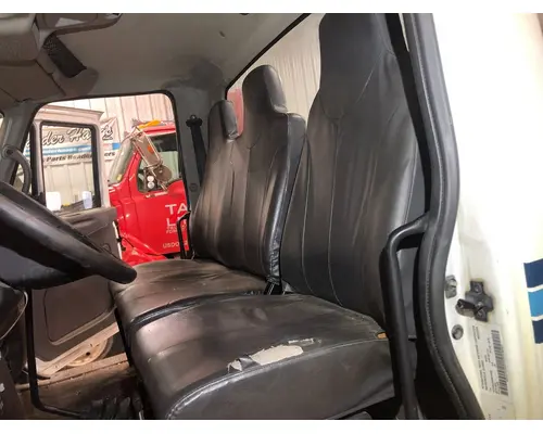 INTERNATIONAL Durastar Seat (non-Suspension)